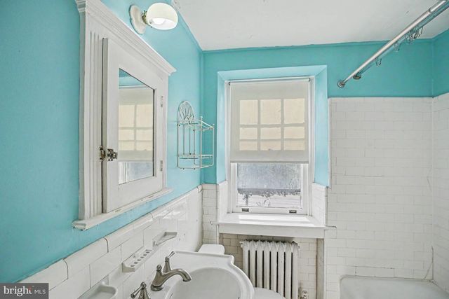 7435 GERMANTOWN AVE, Philadelphia, PA 19119