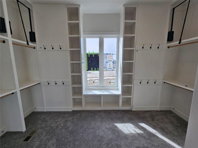 23920 W 112th Terrace, Olathe, KS 66061