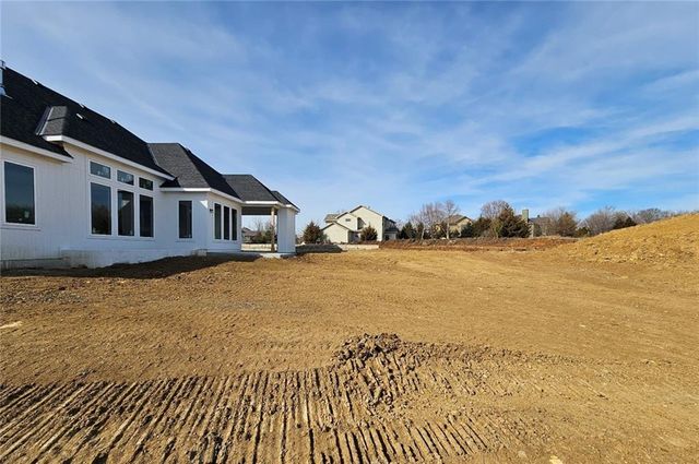 23920 W 112th Terrace, Olathe, KS 66061