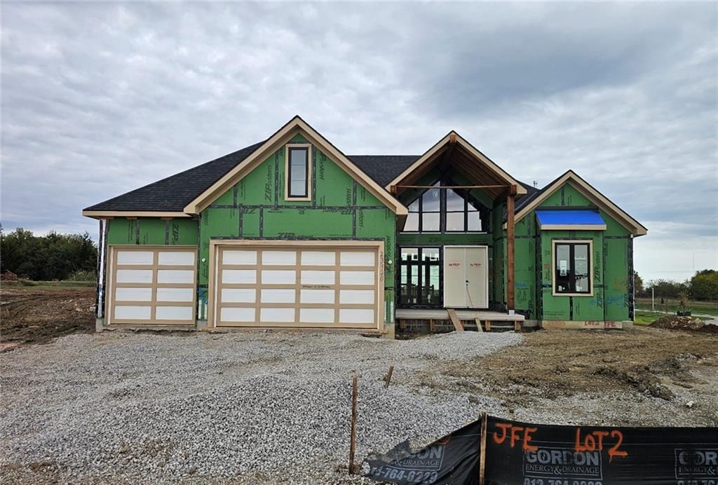 23920 W 112th Terrace, Olathe, KS 66061