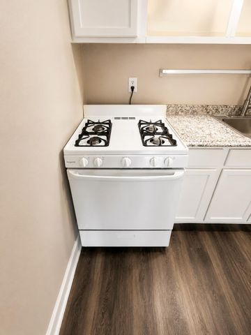 1756 W Main Street 7, Houston, TX 77098