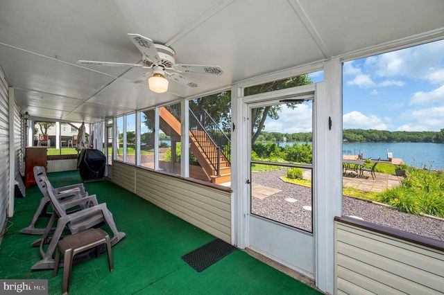 102 FLAT RUN, Locust Grove, VA 22508