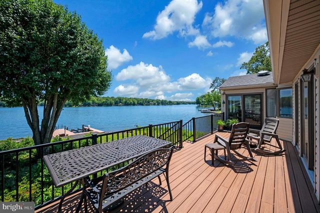 102 FLAT RUN, Locust Grove, VA 22508