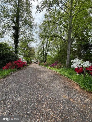 102 FLAT RUN, Locust Grove, VA 22508