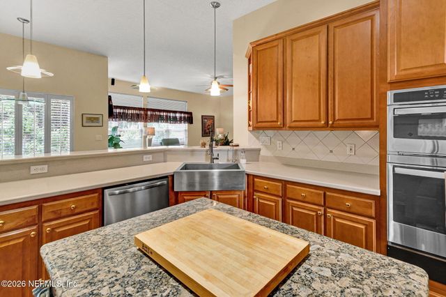 5950 W SHORES Road, Orange Park, FL 32003