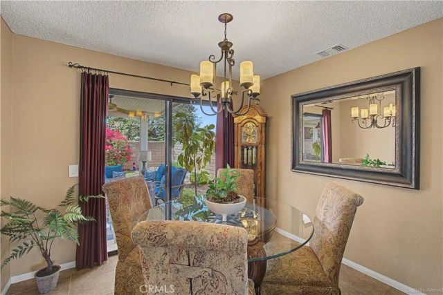 1129 Via Nice, Redlands, CA 92374