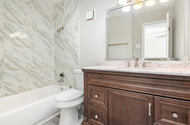 3607 W Northgate Drive 113, Irving, TX 75062