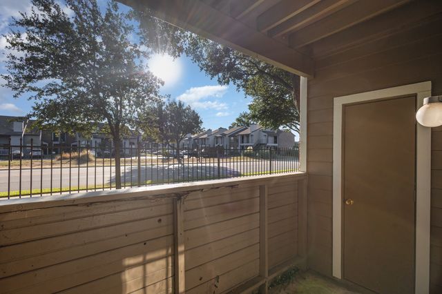 3607 W Northgate Drive 113, Irving, TX 75062
