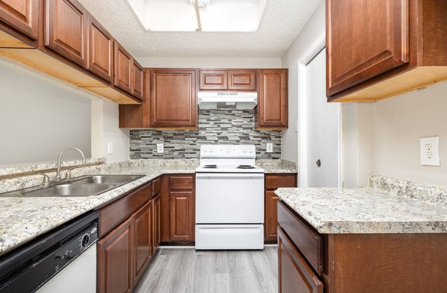 3607 W Northgate Drive 113, Irving, TX 75062