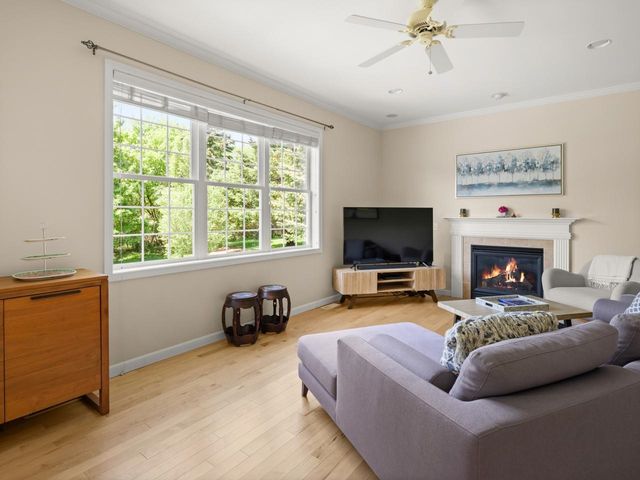 187 Four Sisters Road, South Burlington, VT 05403