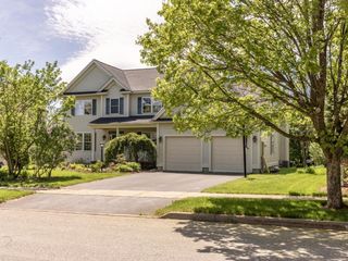 187 Four Sisters Road, South Burlington, VT 05403