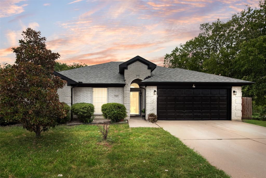 5505 Gessner Court, Arlington, TX 76018 — exterior