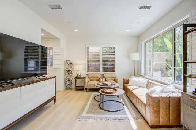 112 Excursion, Irvine, CA 92618