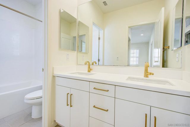112 Excursion, Irvine, CA 92618
