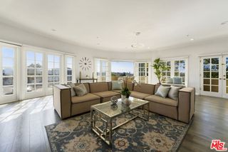 1278 S Camden Drive 202, Los Angeles, CA 90035