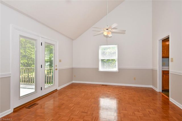 211 Robin Circle, Archdale, NC 27263