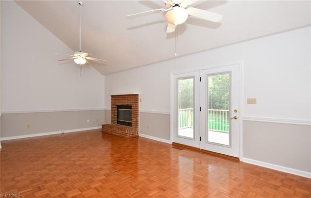 211 Robin Circle, Archdale, NC 27263
