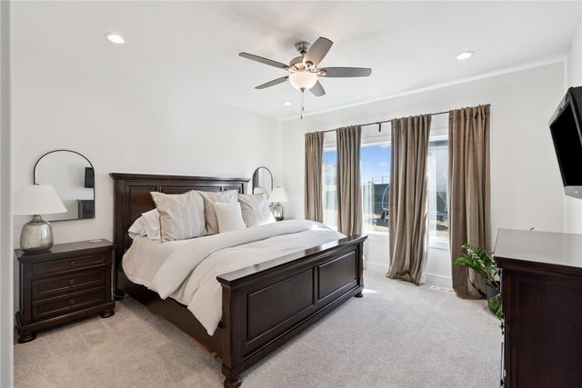 2106 Autumn Blaze Drive, Norwalk, IA 50211