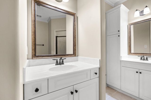 2275 McVay Rd, Germantown, TN 38138