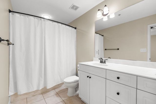2275 McVay Rd, Germantown, TN 38138