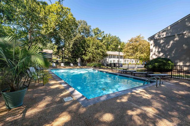 2275 McVay Rd, Germantown, TN 38138