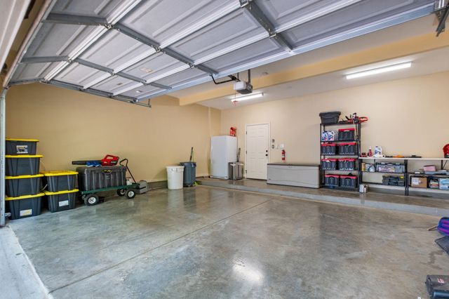 2275 McVay Rd, Germantown, TN 38138