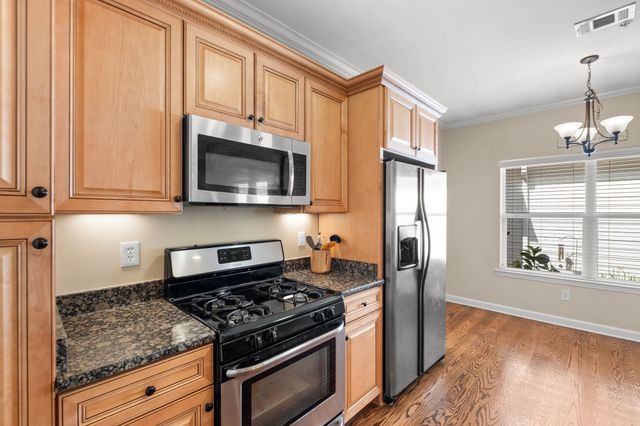 2275 McVay Rd, Germantown, TN 38138