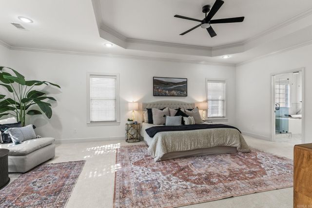 131 Hidden Valley Loop, Maumelle, AR 72113