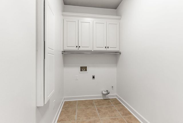 131 Hidden Valley Loop, Maumelle, AR 72113