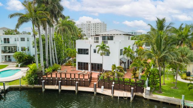 1121 Bel Air Drive 4, Highland Beach, FL 33487