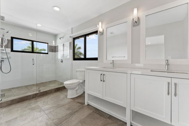1121 Bel Air Drive 4, Highland Beach, FL 33487