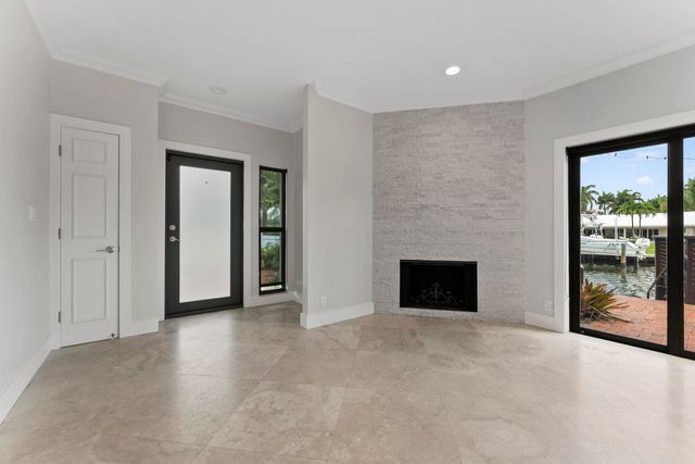 1121 Bel Air Drive 4, Highland Beach, FL 33487