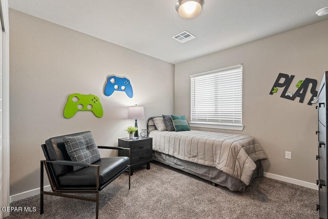 1802 Kelsey Davis Avenue, El Paso, TX 79928