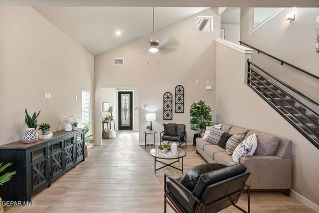 1802 Kelsey Davis Avenue, El Paso, TX 79928