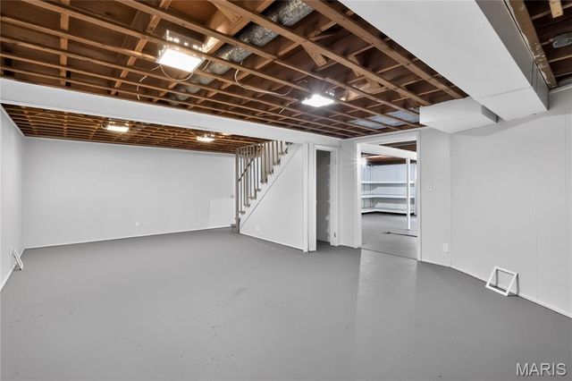 2245 Saint Catherine Street, Florissant, MO 63033