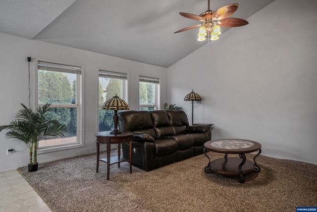 959 Stonebridge Av NE, Keizer, OR 97303