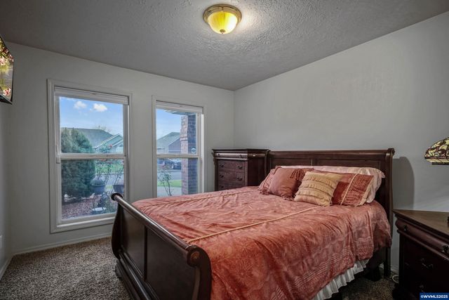 959 Stonebridge Av NE, Keizer, OR 97303