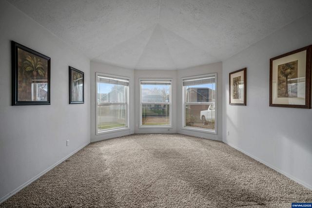 959 Stonebridge Av NE, Keizer, OR 97303