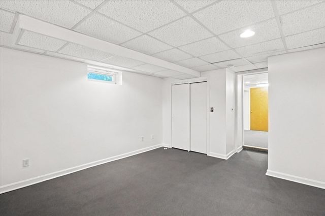 8 Emery St, Peabody, MA 01960