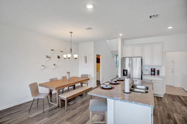 1905 Vernon Street Top Floor, Lake Worth Beach, FL 33460