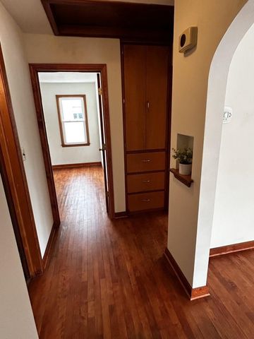 922 S 10TH AVENUE, Wausau, WI 54401