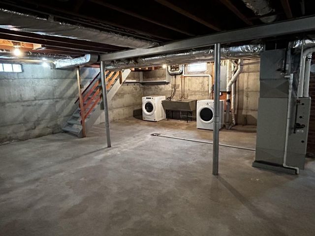 922 S 10TH AVENUE, Wausau, WI 54401