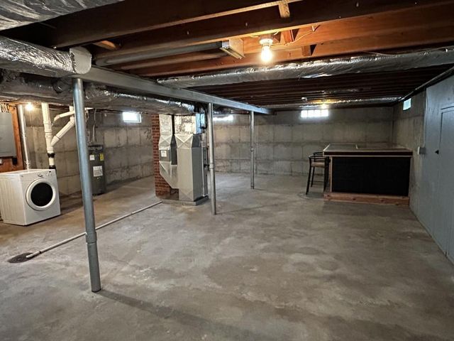 922 S 10TH AVENUE, Wausau, WI 54401