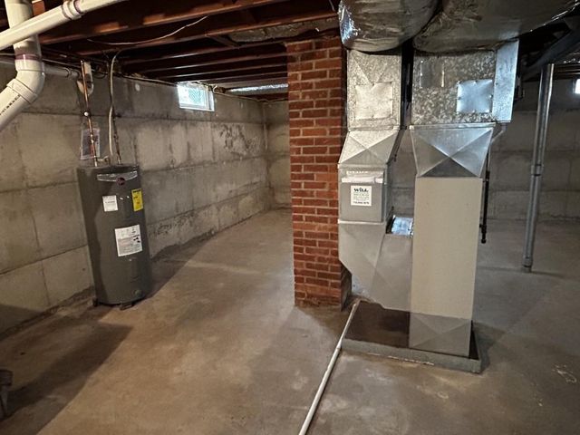 922 S 10TH AVENUE, Wausau, WI 54401