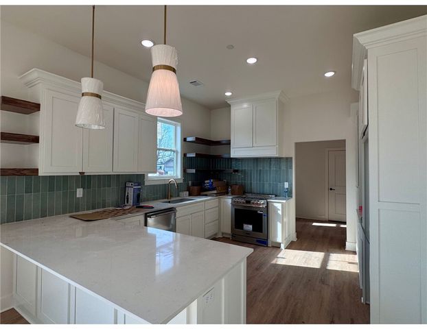 2312 31st Place, Rogers, AR 72758