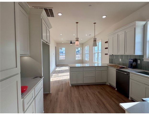 2312 31st Place, Rogers, AR 72758