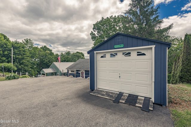 154 Lakeside Drive, Mayfield, NY 12117