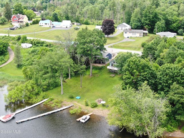 154 Lakeside Drive, Mayfield, NY 12117