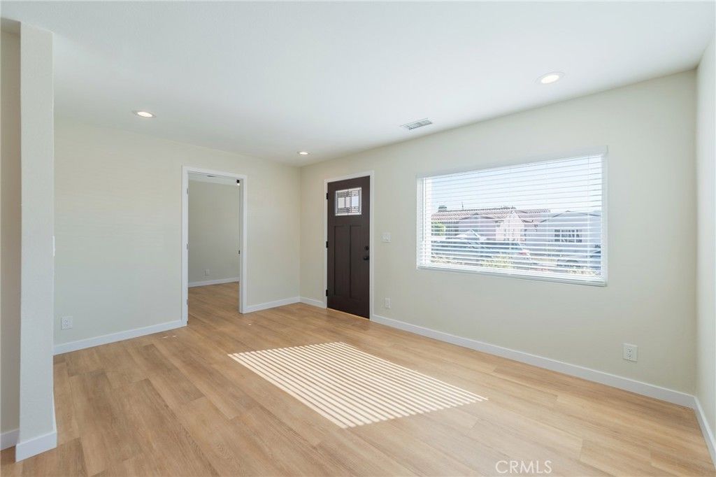 709 Fraser Avenue, Los Angeles, CA 90022 — photo 4