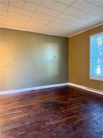 413 Greenwood Drive, High Point, NC 27262